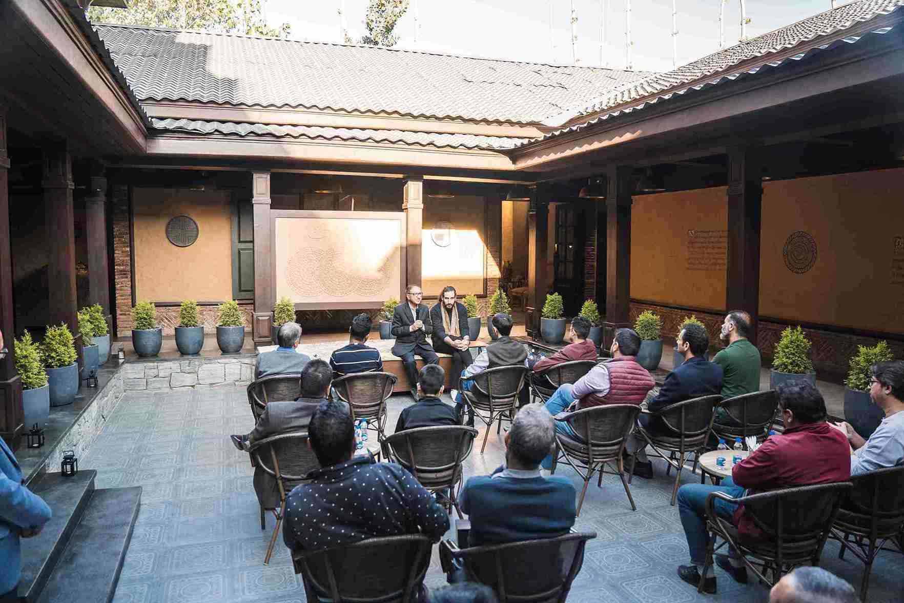 Karigar e zaman gallery image 5